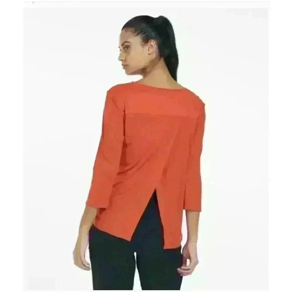North Face Quickdry Lightweight‎ Open Back Top Size Small - Picture 1 of 6
